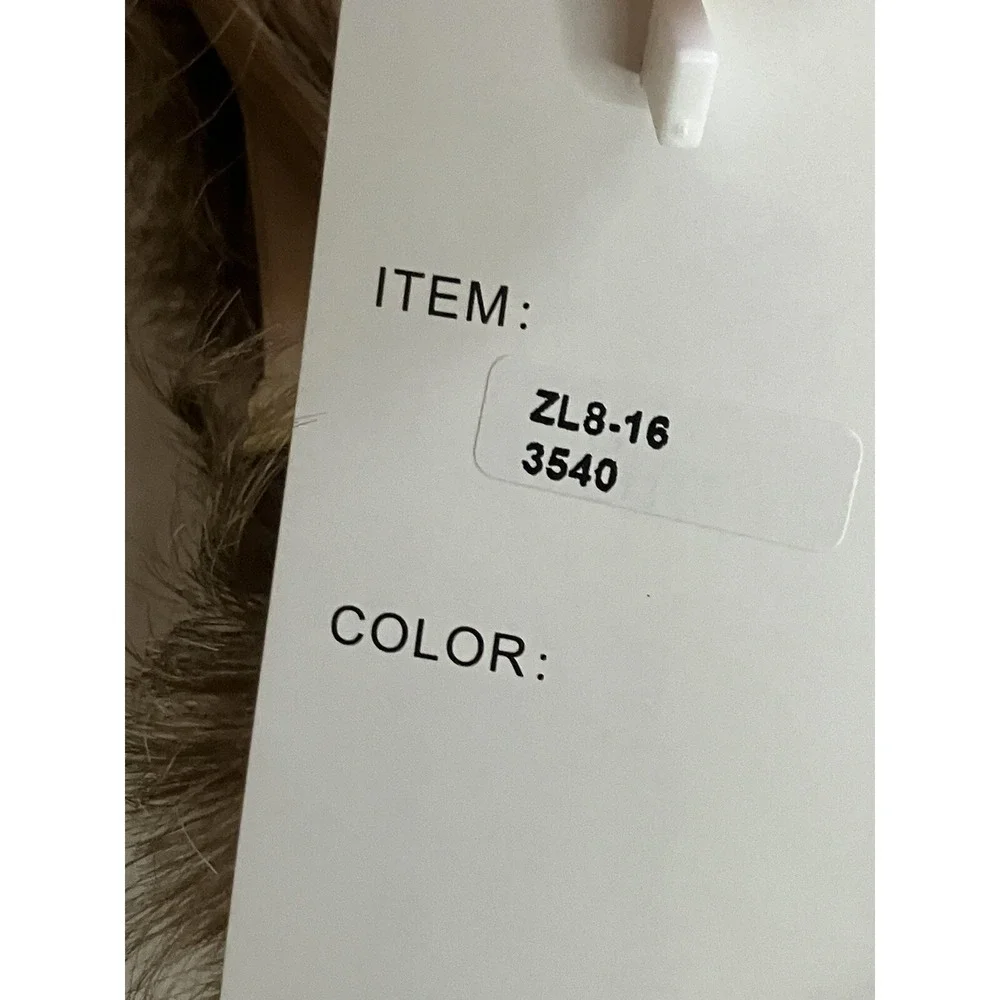 The Unbranded Brand wig short